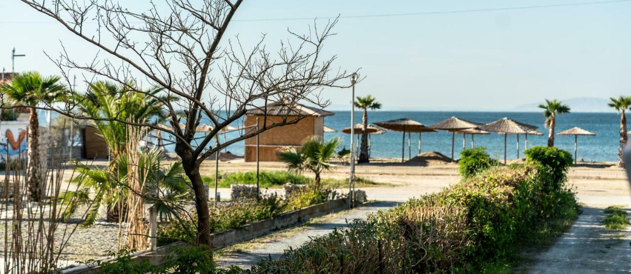 Next To The Sea - Apartment Agia Trias Exteriör bild